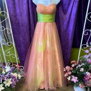 SAMPLE #62: Pink by Alexia Designs Floral Dress